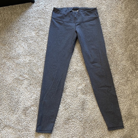 Old Navy Grey Leggings - Picture 2 of 5